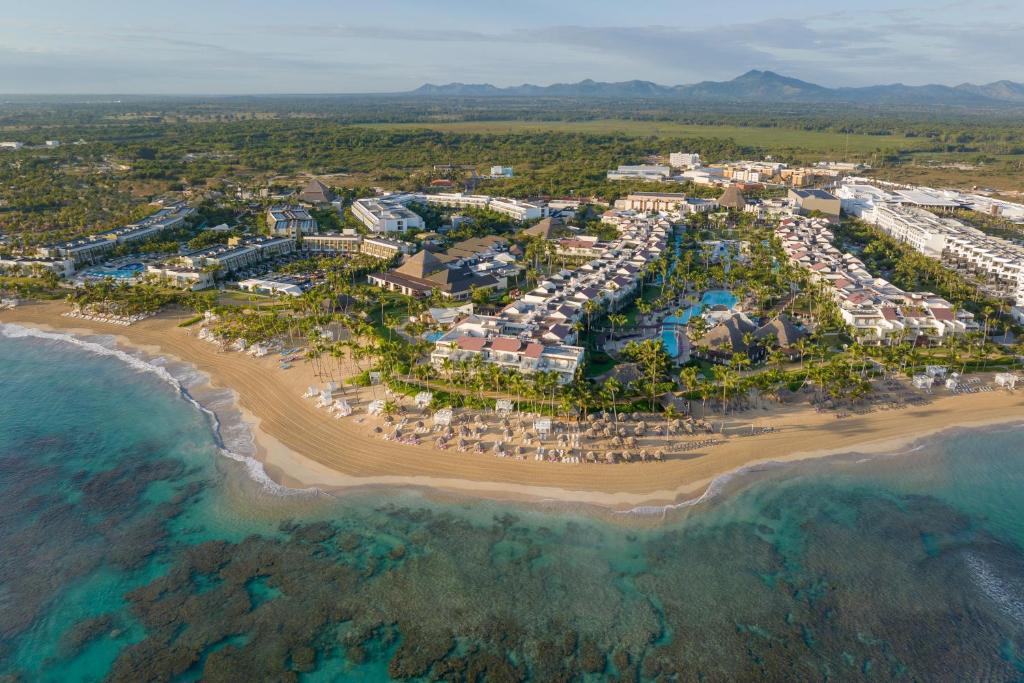 Breathless Punta Cana adults-only all-inclusive party resort with lively pool scene and entertainment.