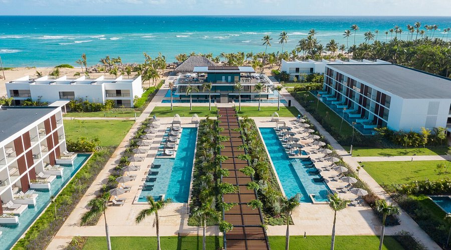 Live Aqua Beach Resort Punta Cana adults-only all-inclusive with modern architecture, beachfront pools, and vibrant social atmosphere.